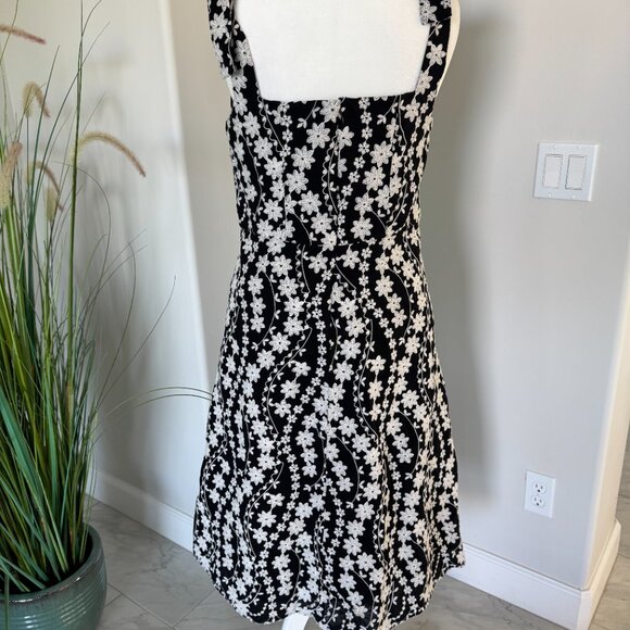 Sezane Dorotha Dress Ecru Embroidery/ Black - Size 14 - Picture 5 of 6